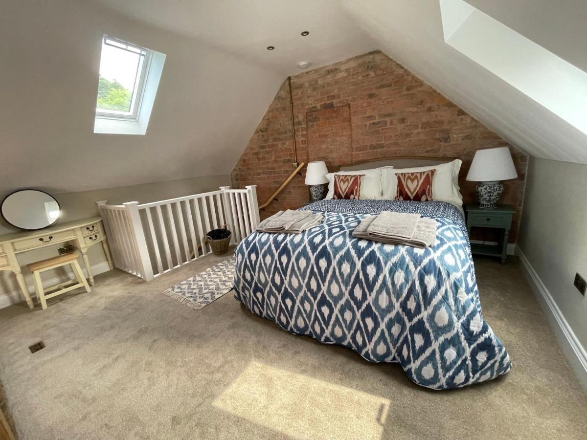 Converted Bullamoor Barns, Apartment Northallerton