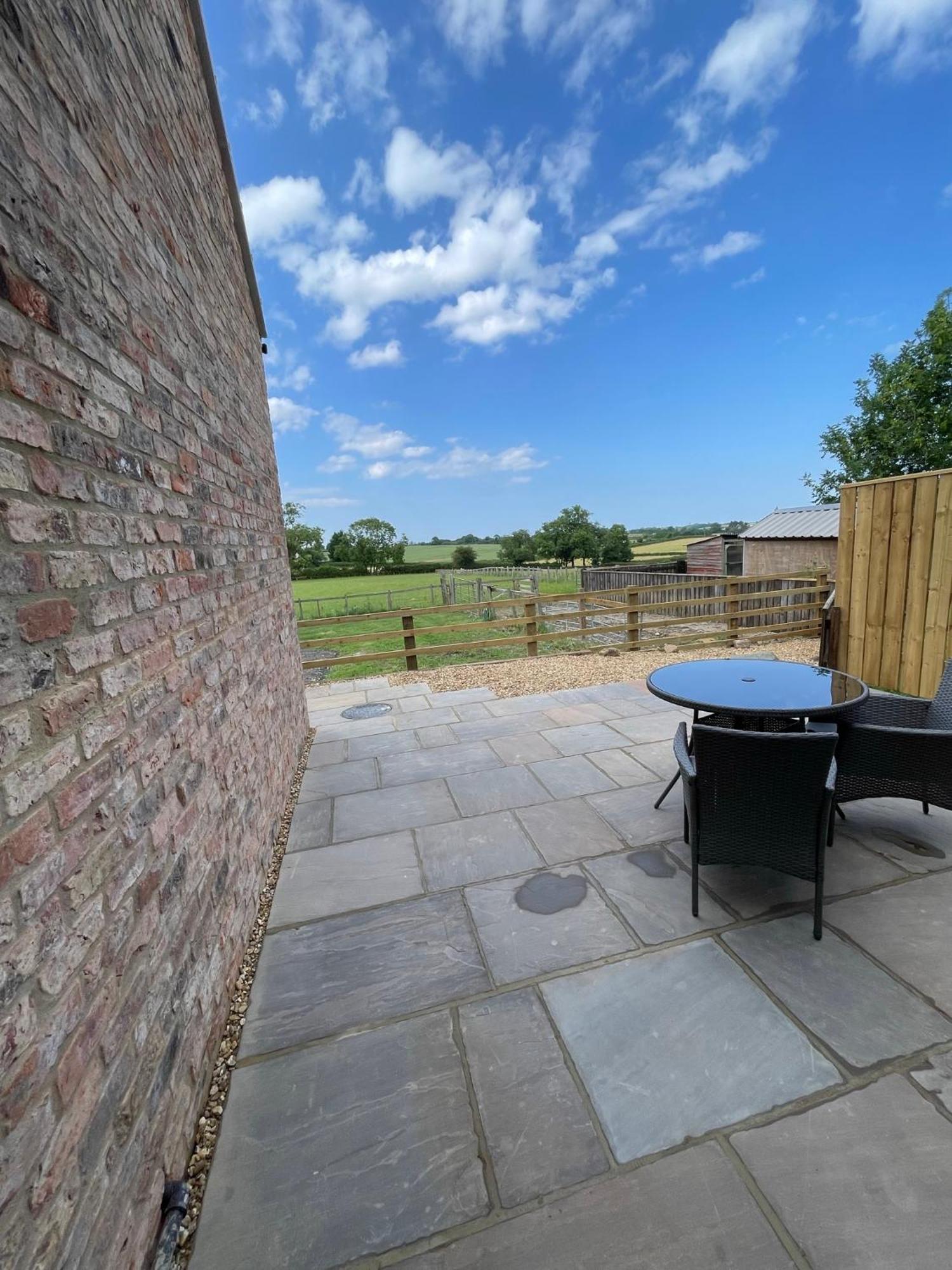 Converted Bullamoor Barns, Apartment